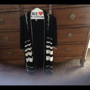 Chico’s short sleeve sweater size 3